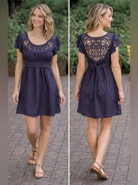 Gray Baby Doll Mini Dress Cut Out Floral Design Front & Back 100% Silk Size 6